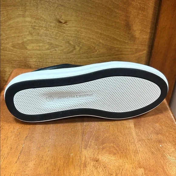 Johnston & Murphy Black Leather Sneakers - Picture 4 of 5